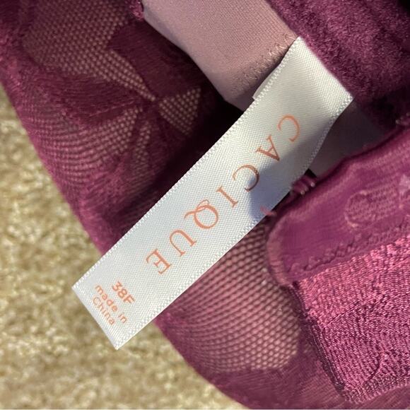 Purple Cacique lightly Lined No Wire 38F - Picture 6 of 7